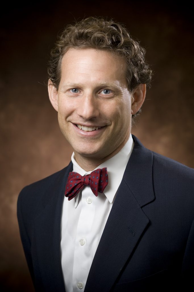 John P. Lewis，MBA